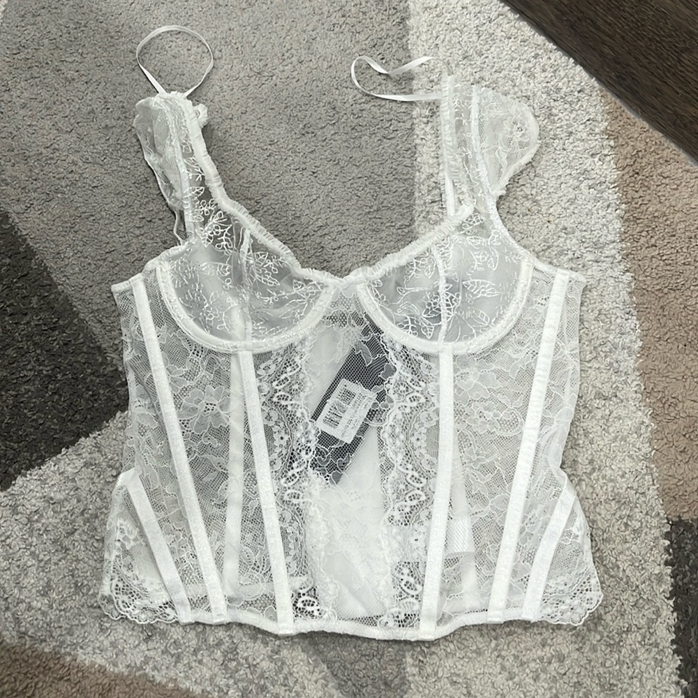 Lionness corset top NWT